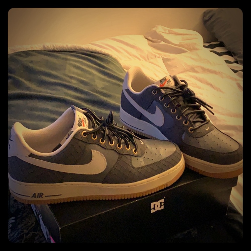 Nike Air Force 1